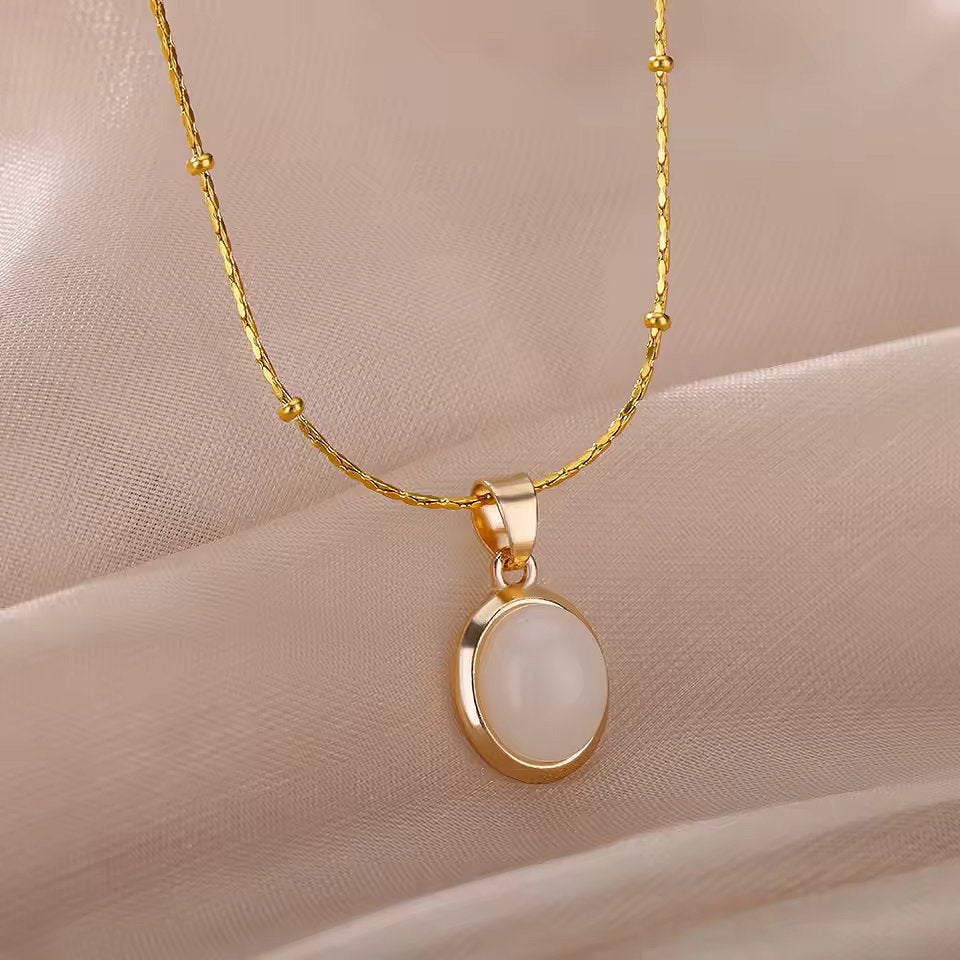Quilla - Opal Necklace