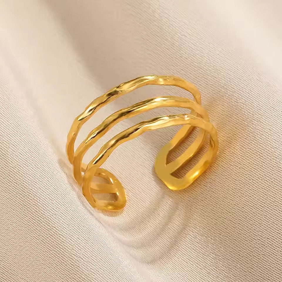 Winona - Golden Ring