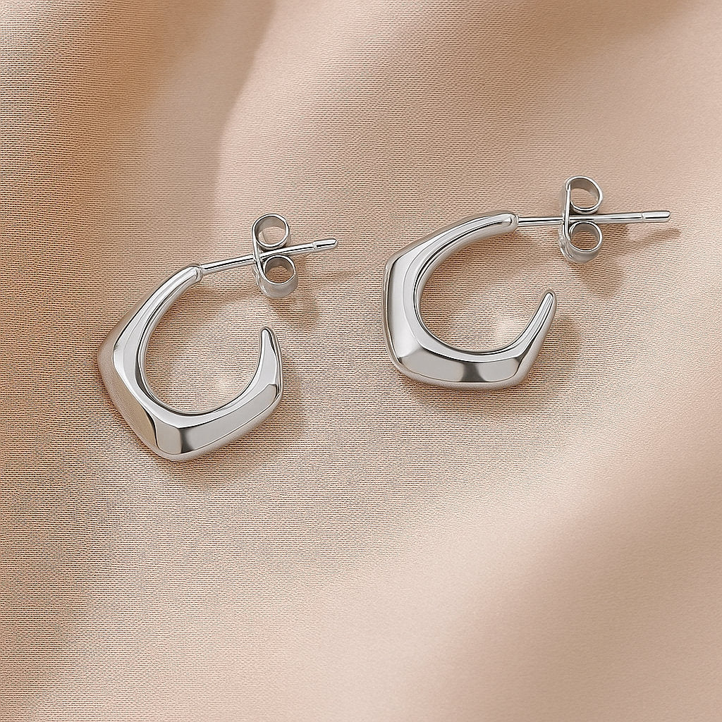 Heloa - Silver Earring