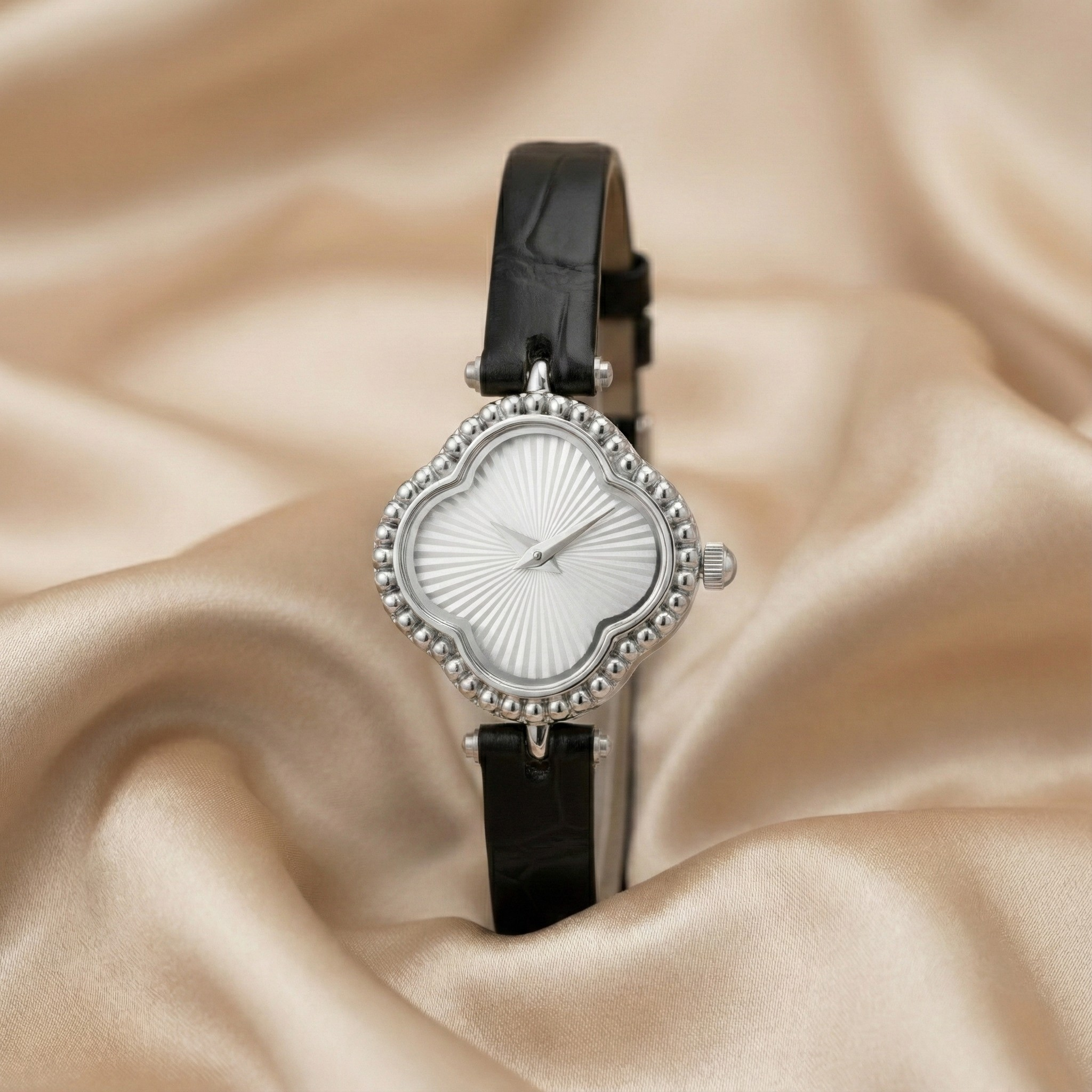 Vera - Leather Silver