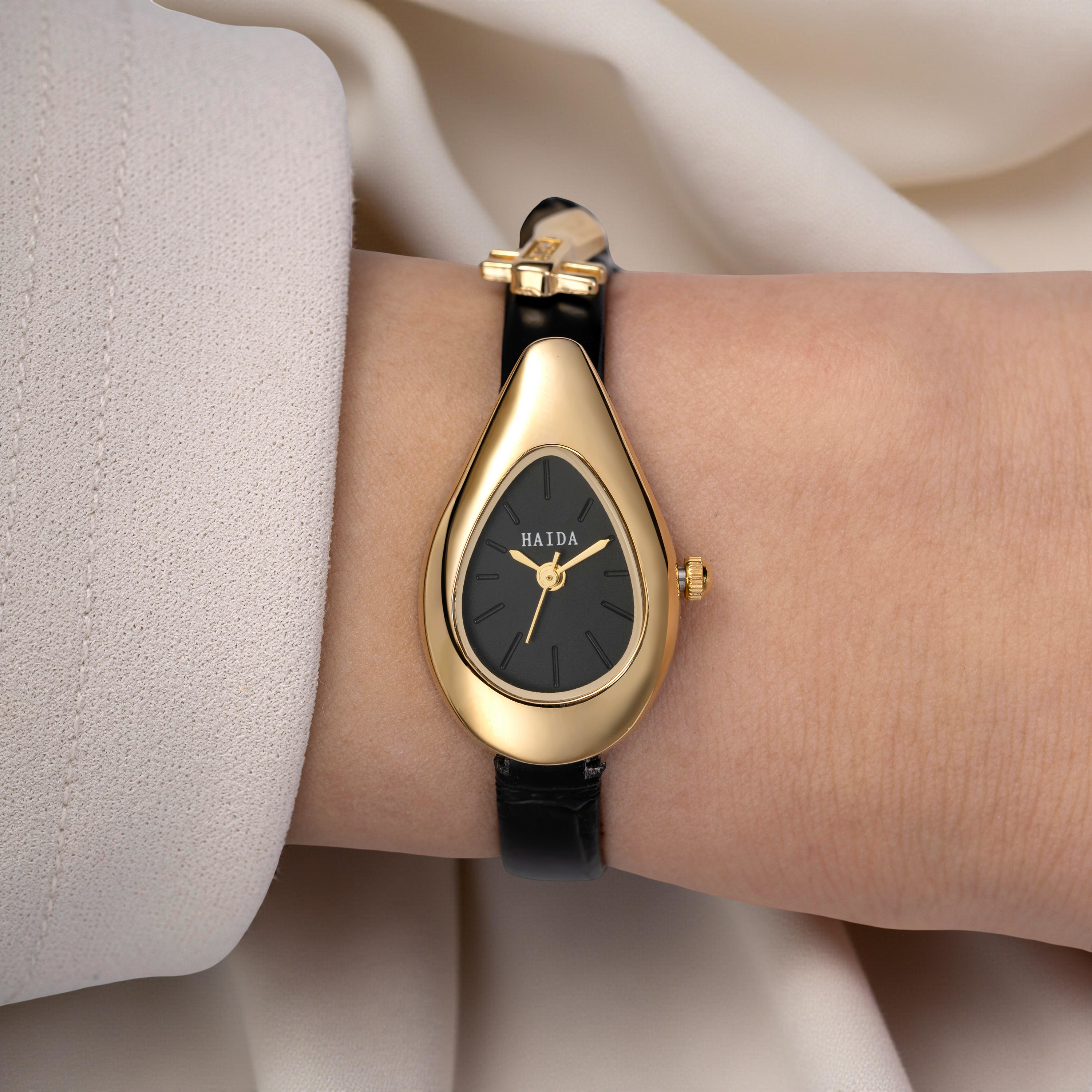 Colette - Gold Leather