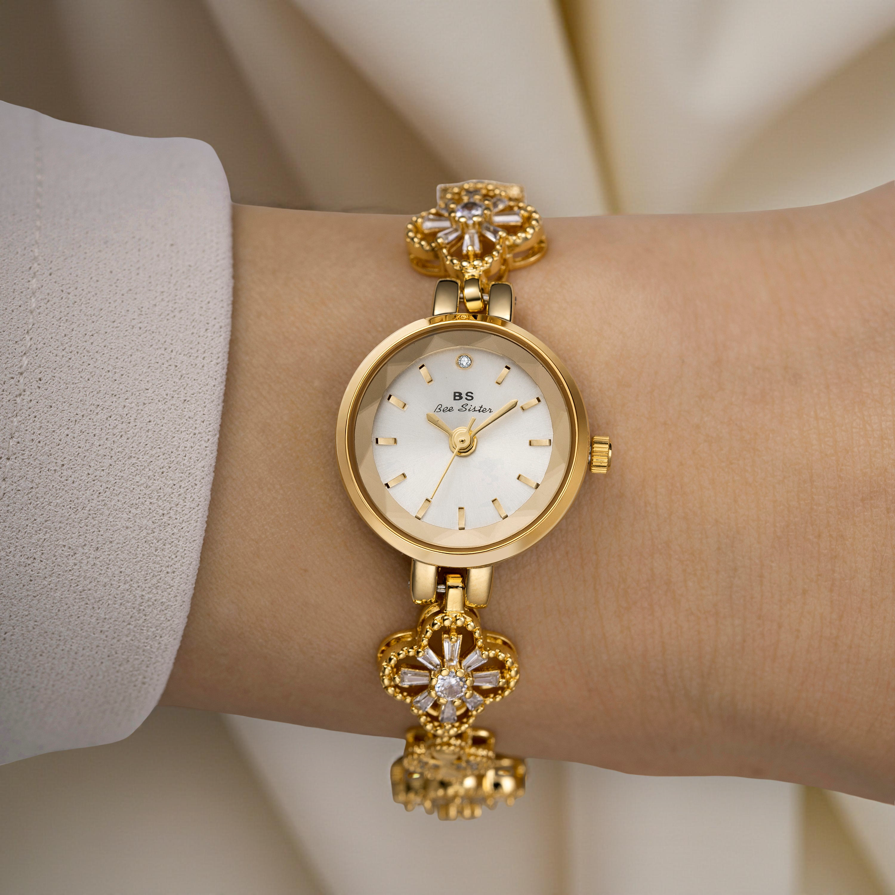 Delphine - Gold
