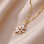 Ysadora - Gold Necklace